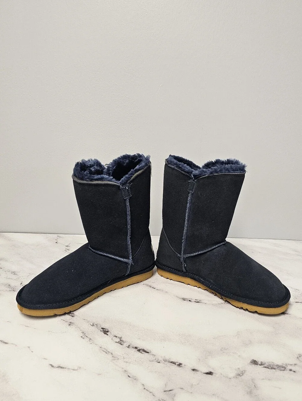 UGG Navy Blue‎ Bailey Button lil Short  Boots New 6